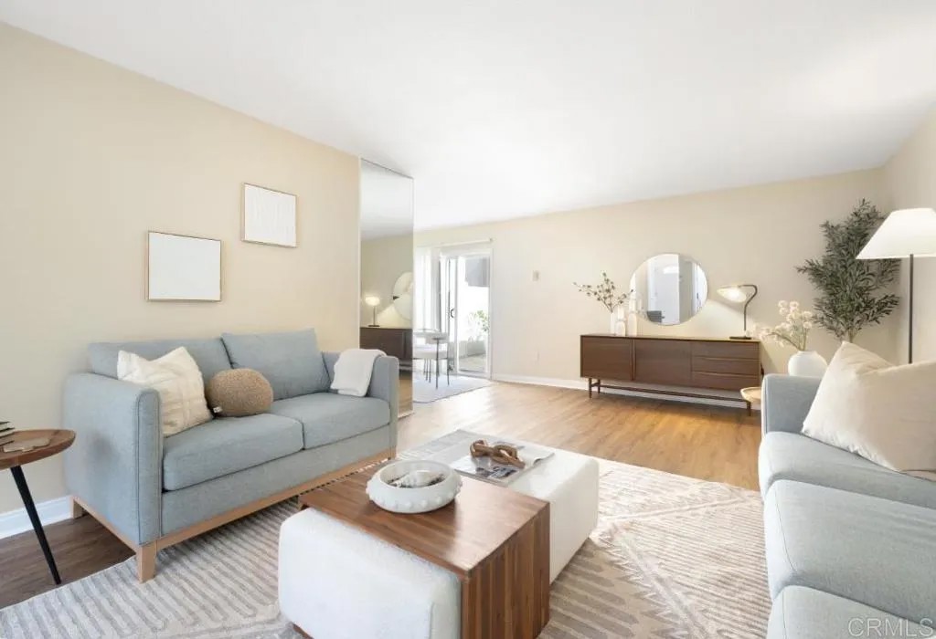 7838 Nightingale Way