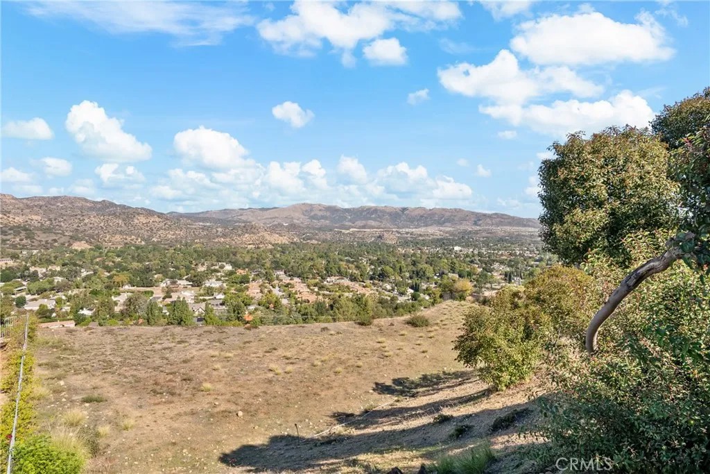22451 S Summit Ridge Circle