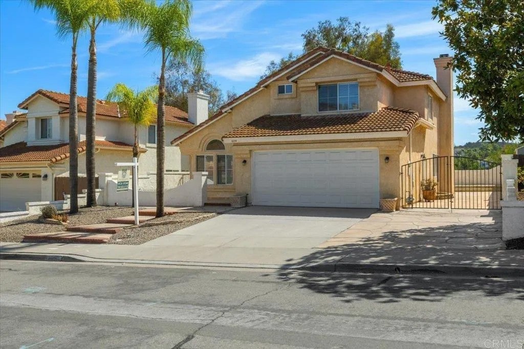 Photo of 539 Avenida Blanco, San Marcos, CA 92069 (MLS # NDP2608572)
