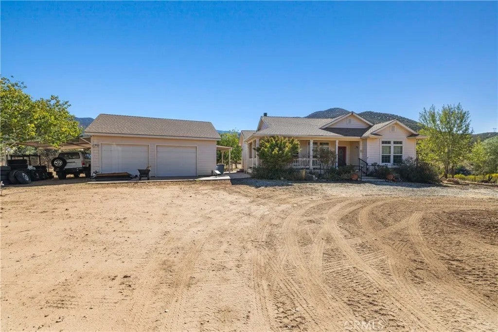 30271 Aliso Canyon