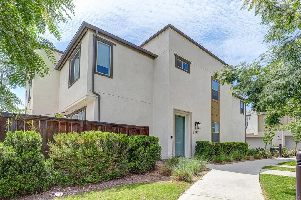 2277 Trevi Circle