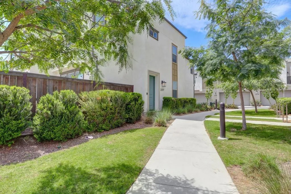 2277 Trevi Circle