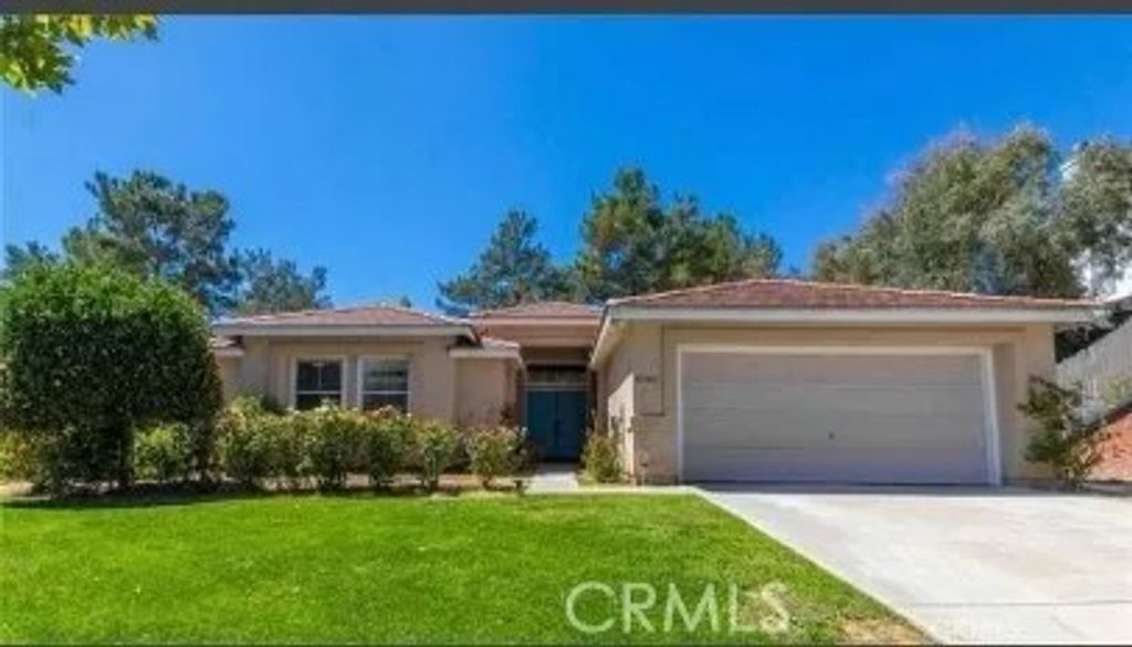 Photo of 43345 Via Sabino, Temecula, CA 92592 (MLS # SW25272848)