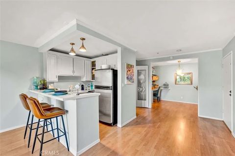 Tiny photo for 500 Cagney Lane #103, Newport Beach, CA 92663 (MLS # OC25239881)