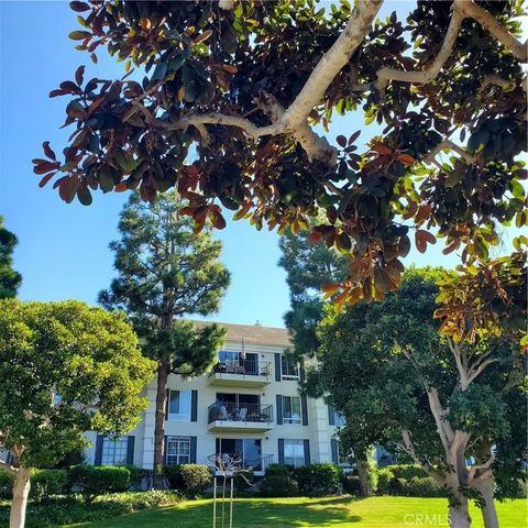 Tiny photo for 500 Cagney Lane #103, Newport Beach, CA 92663 (MLS # OC25239881)