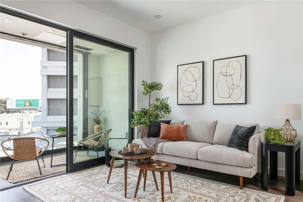 118 Astronaut Ellison S Onizuka Street 208
