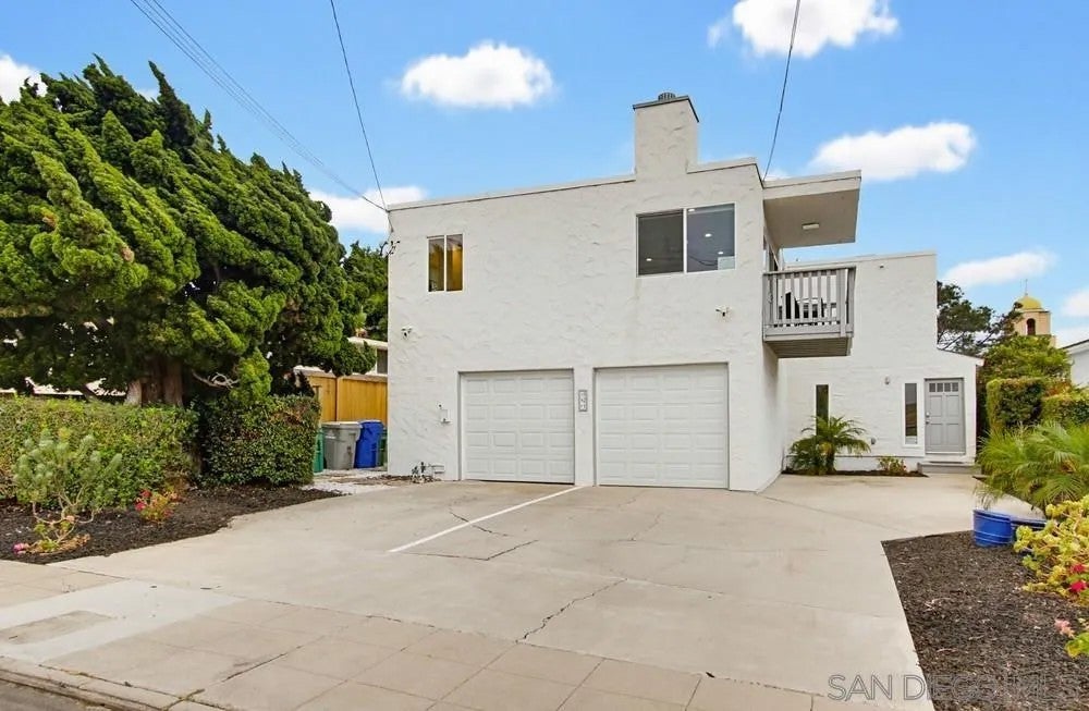Photo of 521 Arenas St, La Jolla, CA 92037 (MLS # 260011847)