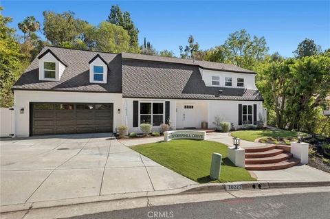 Tiny photo for 10222 Deerhill Dr, Santa Ana, CA 92705 (MLS # OC25245690)