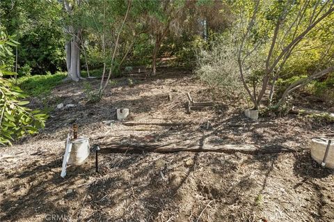 Tiny photo for 10222 Deerhill Dr, Santa Ana, CA 92705 (MLS # OC25245690)