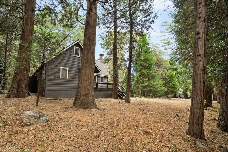 782 W Village