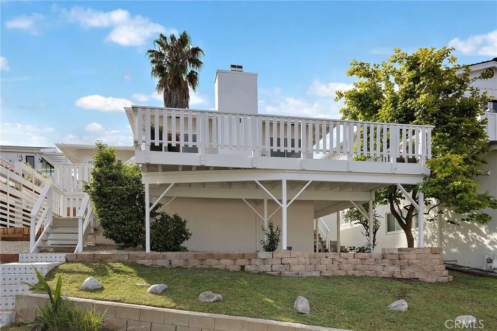 Photo of 226 La Jolla, Newport Beach, CA 92663 (MLS # OC26085983)