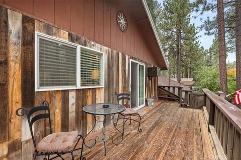 Tiny photo for 904 E Barker Blvd, Big Bear, CA 92314 (MLS # CV25239114)