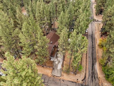 Tiny photo for 904 E Barker Blvd, Big Bear, CA 92314 (MLS # CV25239114)
