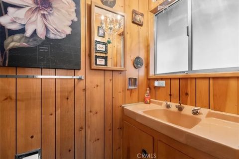 Tiny photo for 904 E Barker Blvd, Big Bear, CA 92314 (MLS # CV25239114)