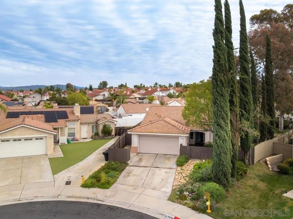 Photo of 32453 Enriqueta Cir, Temecula, CA 92592 (MLS # 260004197)