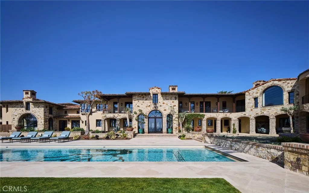 4130 Calle Isabella