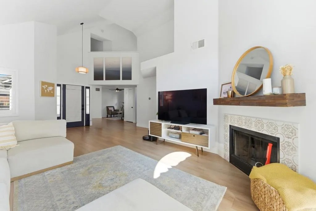 10272 Rancho Carmel Drive