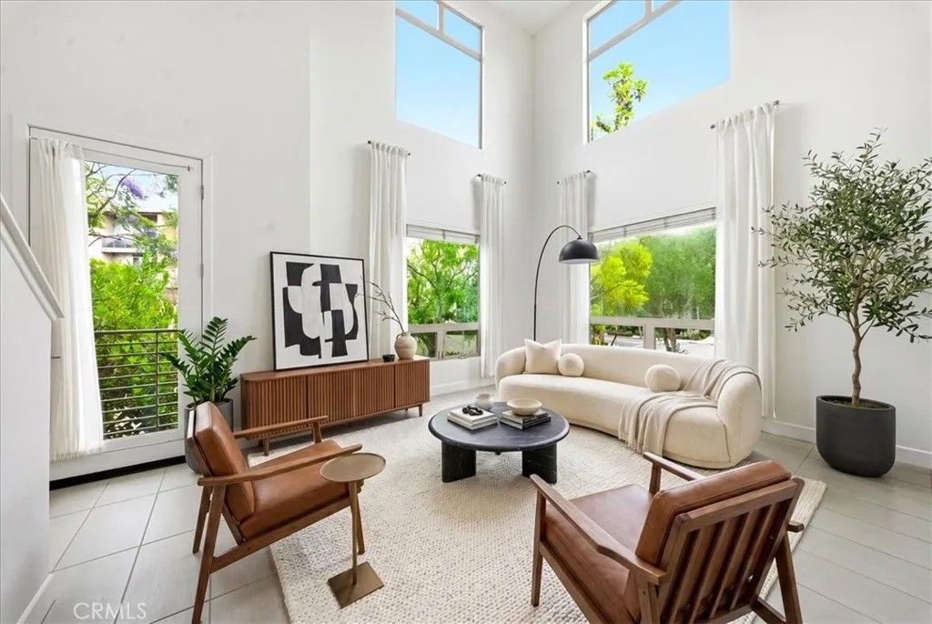 Photo of 27 Soho, Irvine, CA 92612 (MLS # PW26070308)