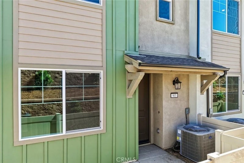 9821 Crossbay Loop 903