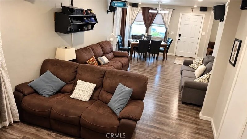 746 E El Morado Court