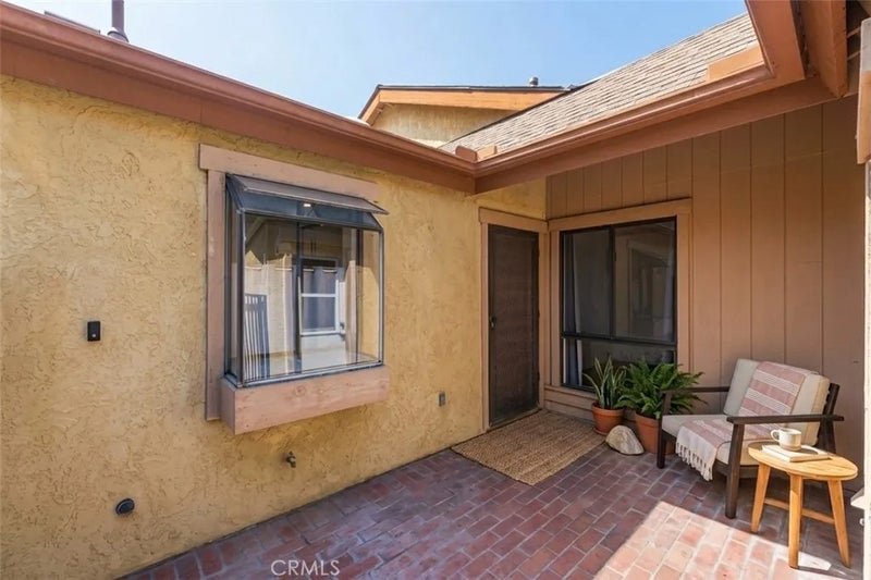 970 S Laurelwood