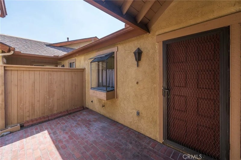 970 S Laurelwood