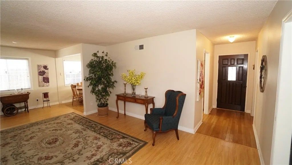 Photo of 16519 Minnehaha, Granada Hills, CA 91344 (MLS # SR26023960)