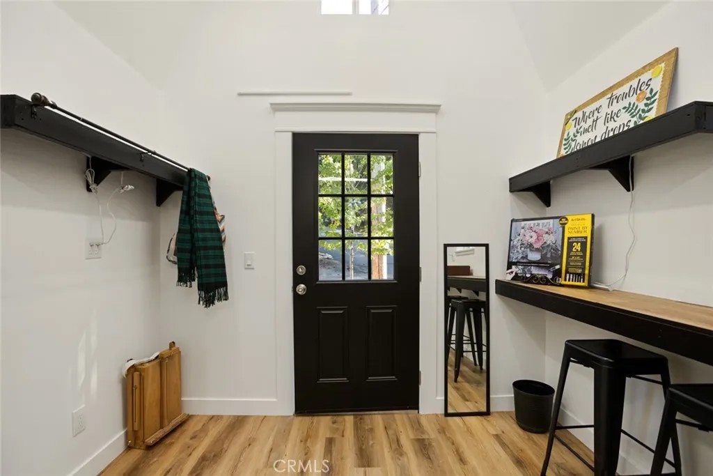 256 N Fairway