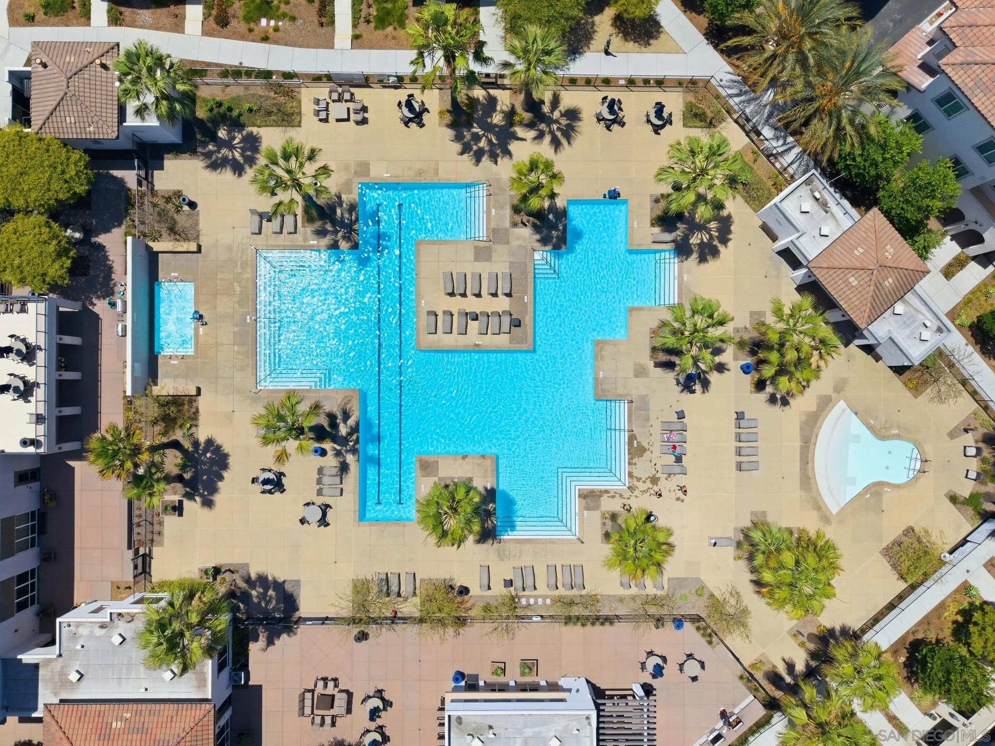 5212 Beachfront Cove 29
