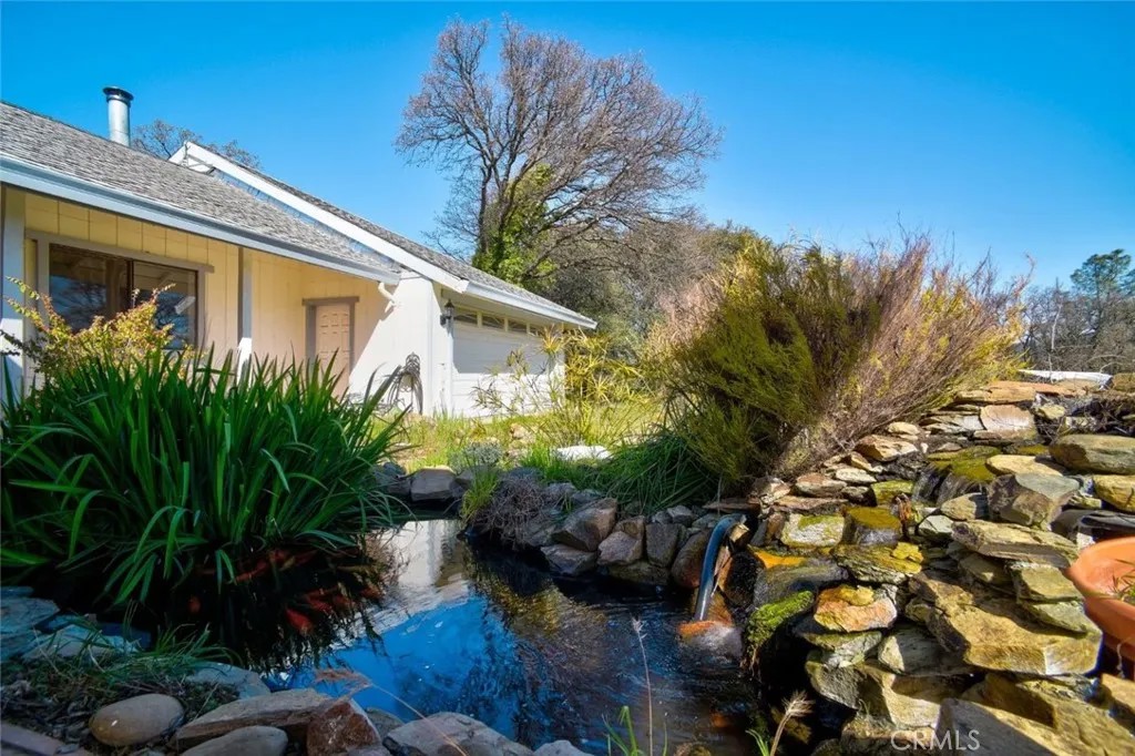 300 Stoney Oaks Boulevard