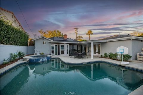 Tiny photo for 5638 E Keynote Street, Long Beach, CA 90808 (MLS # SR25228531)