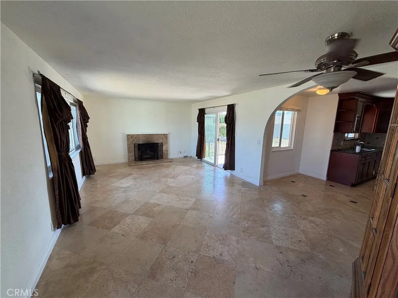 4512 W Sirius