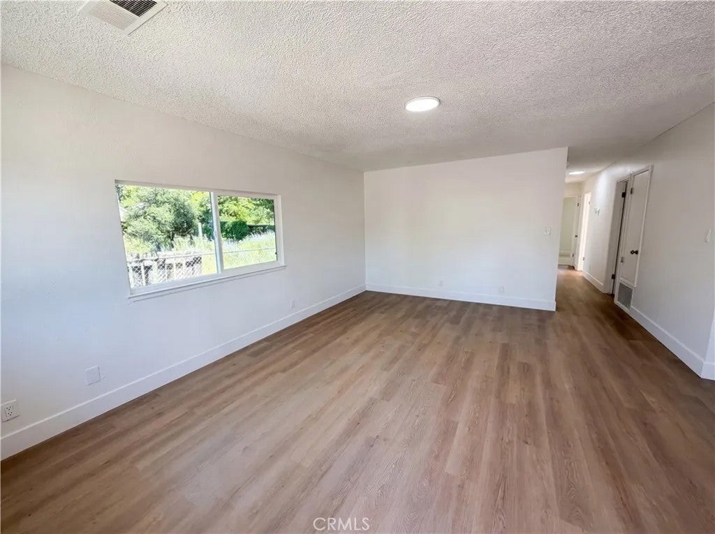 140 S Starr Street