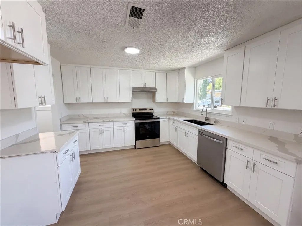 140 S Starr Street