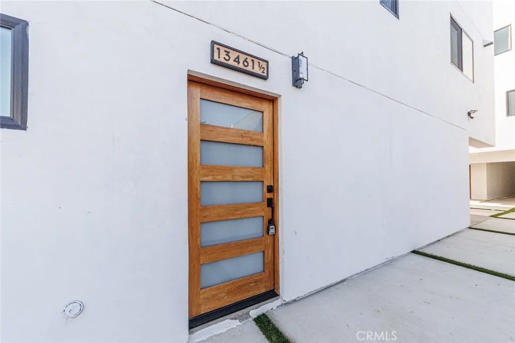 Photo of 13461 Beach Avenue #1/2, Marina Del Rey, CA 90292 (MLS # BB26006953)
