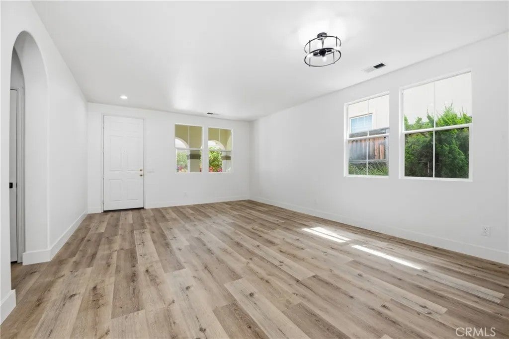 5177 Bluegrass Way