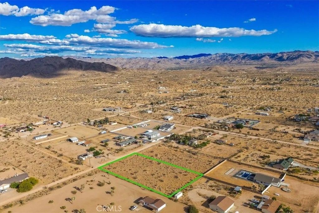 Photo of 3852 Anita, Yucca Valley, CA 92286 (MLS # JT26098550)