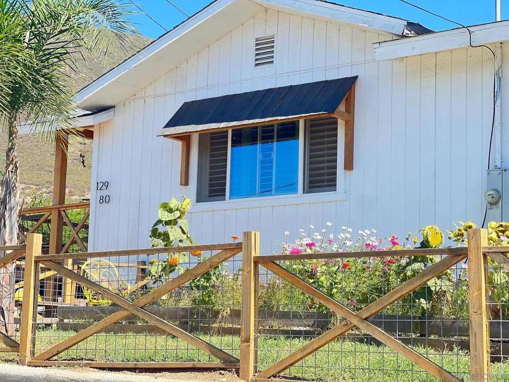 Photo of 80 Willowside Ter, Alpine, CA 91901 (MLS # 250044207)