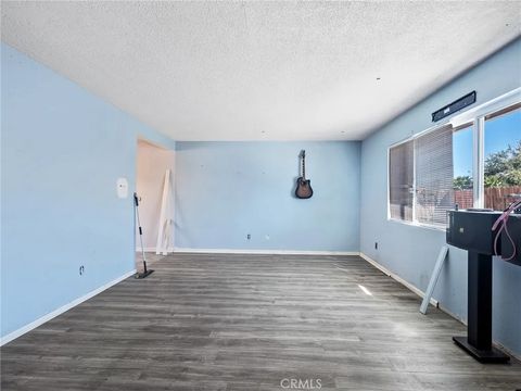 Tiny photo for 16003 Chestnut Street, Hesperia, CA 92345 (MLS # HD25254819)
