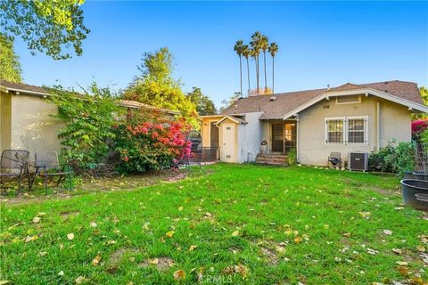 Tiny photo for 715 Mountain View Street, Altadena, CA 91001 (MLS # PW25273074)