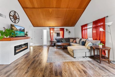 Tiny photo for 6811 Parkside Avenue, San Diego, CA 92139 (MLS # 250042607)