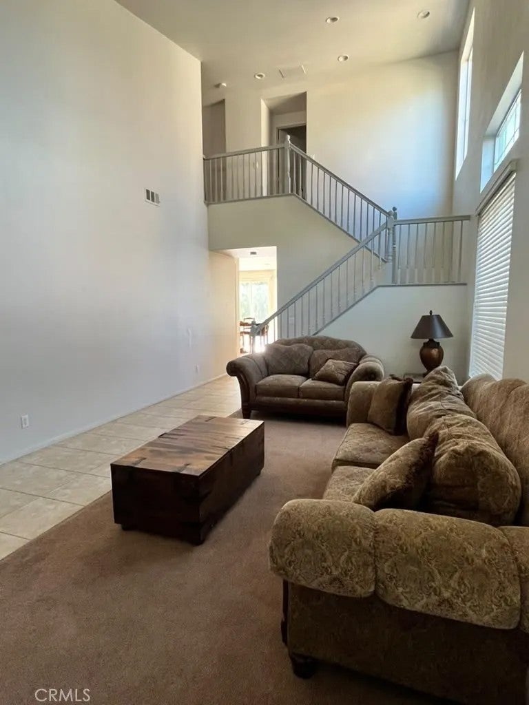 3888 Strand