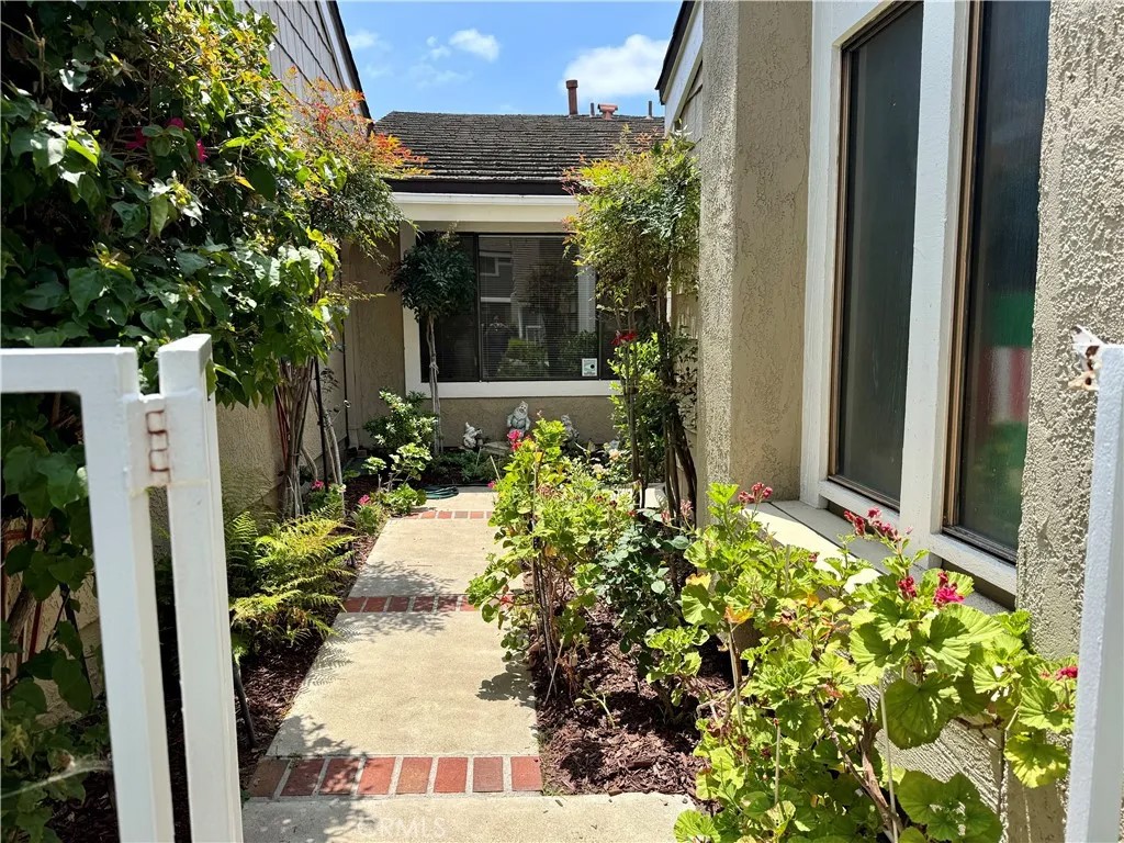 8 Coldstream
