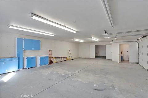 Tiny photo for 13434 Sunset Dr, Apple Valley, CA 92308 (MLS # HD25245370)