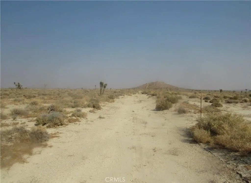 Photo of 0 430-040-23-00-4 Ericka, Mojave, CA 93501 (MLS # IG26048251)