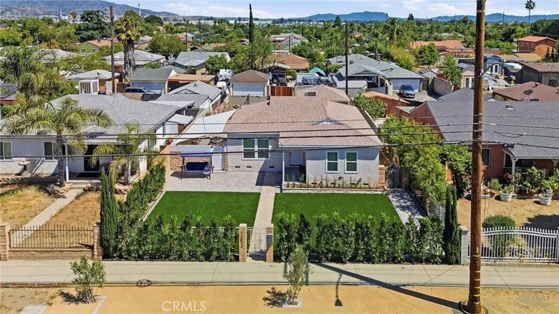 12824 Osborne