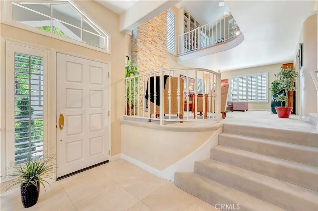 19362 Maidstone Lane