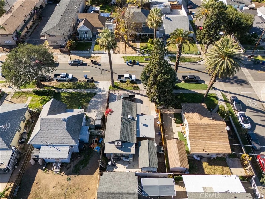 3420 Comer Avenue