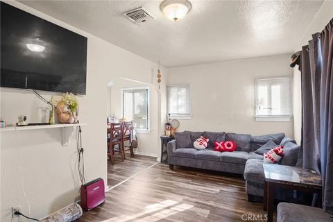 Tiny photo for 3420 Comer Avenue, Riverside, CA 92507 (MLS # PW25273329)