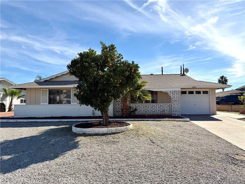 Photo of 28426 W Worcester Road, Menifee, CA 92586 (MLS # SW26014746)